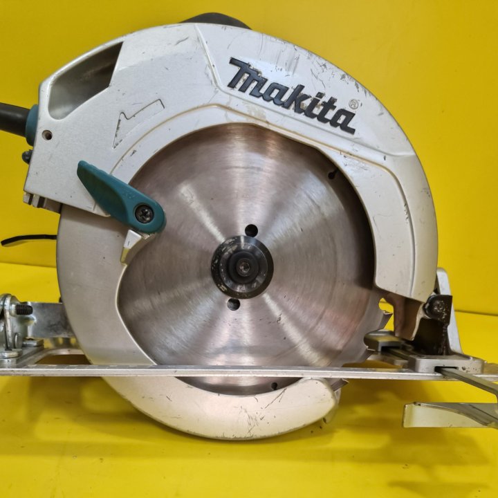 Makita HS7601