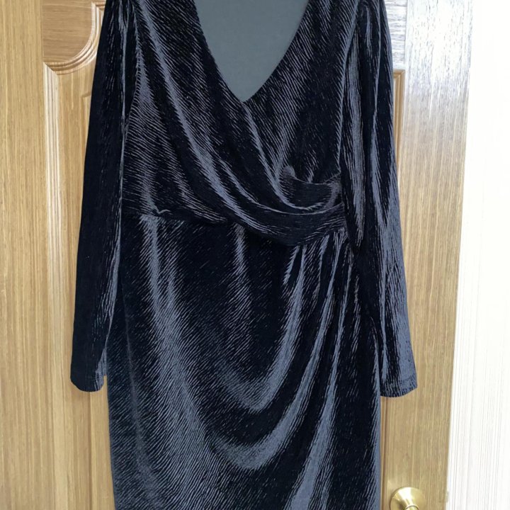 Платье вечернее