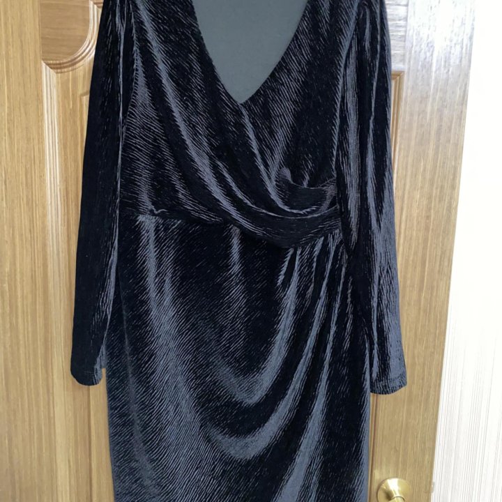 Платье вечернее