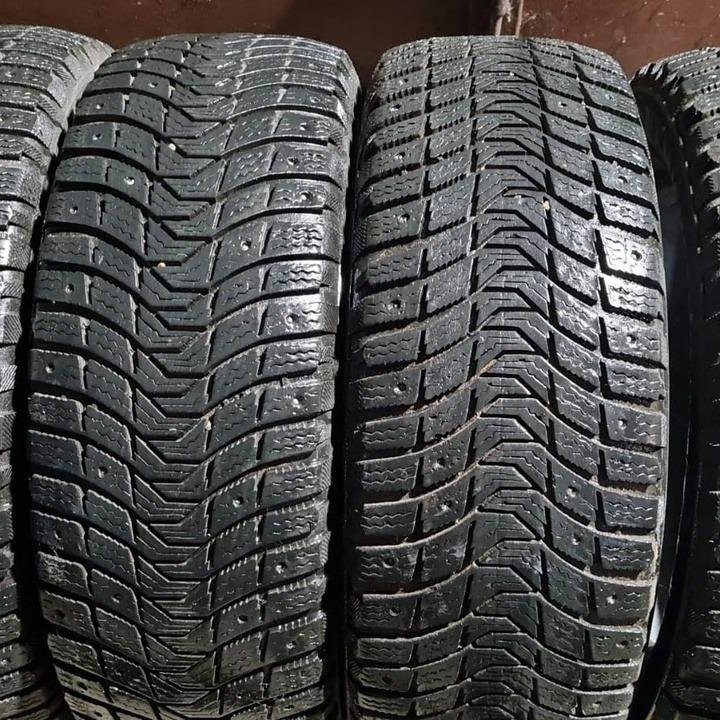 Шины зима шипы бу Michelin 205-55R16 4-2шт подбор