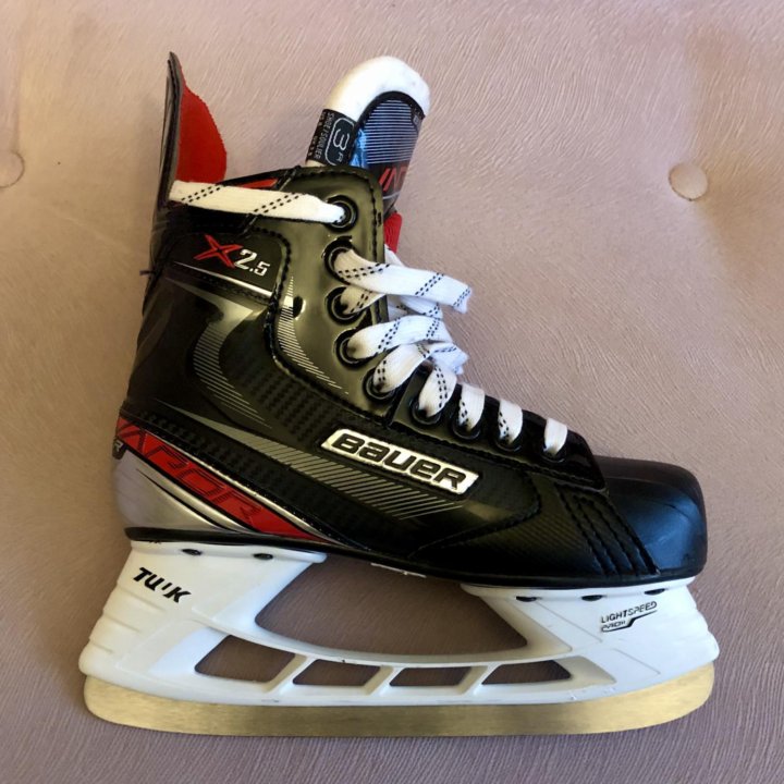 Xоккейные коньки Bauer Vapor X2,5