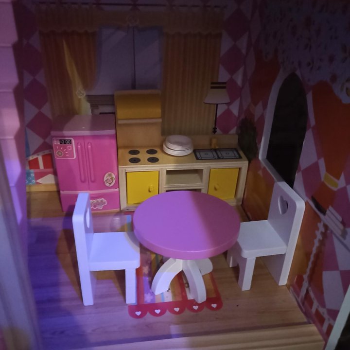 домик кукольный