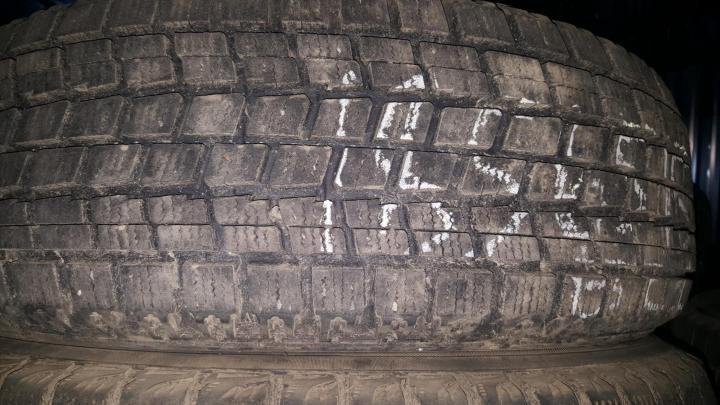 Шины зима шипы Bridgestone 185-65R15 4-2шт подбор