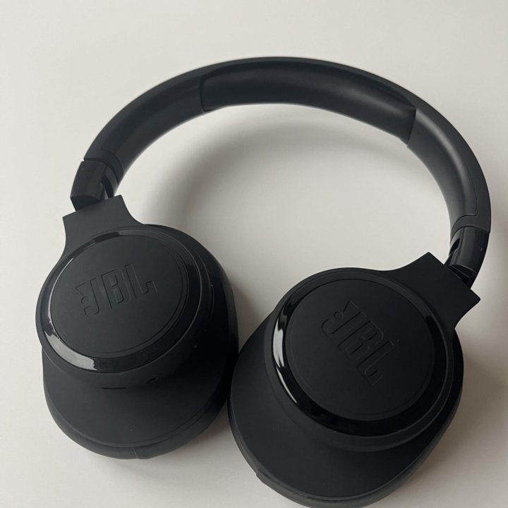 Беспроводные наушники JBL-710BT