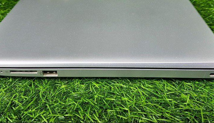 Ноутбук HP 15-bw522ur (1TB). Доставка