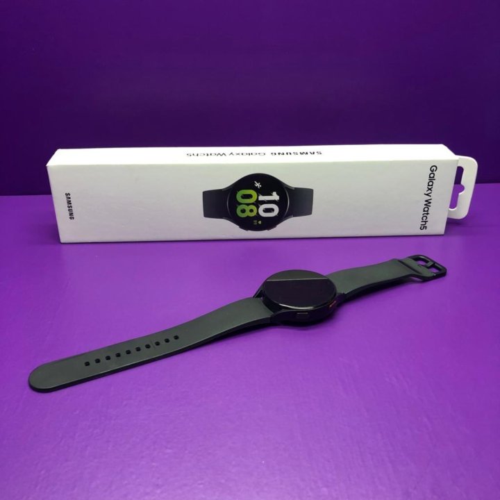 Смарт-часы Samsung Galaxy Watch 5 44mm