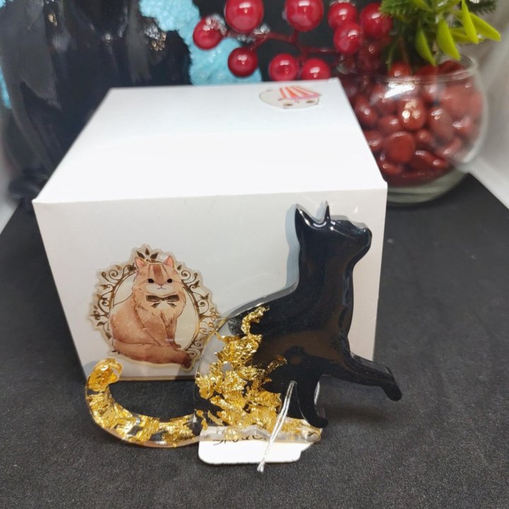 Брошь Кошечка с золотом (новогоднее)