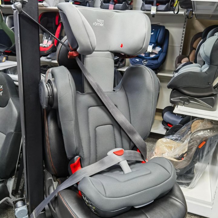 Автокресло Britax Römer Kidfix² S