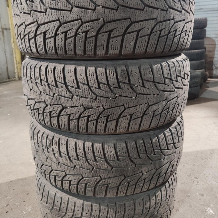 Hankook Winter i*Pike RS W419, 215/50/17