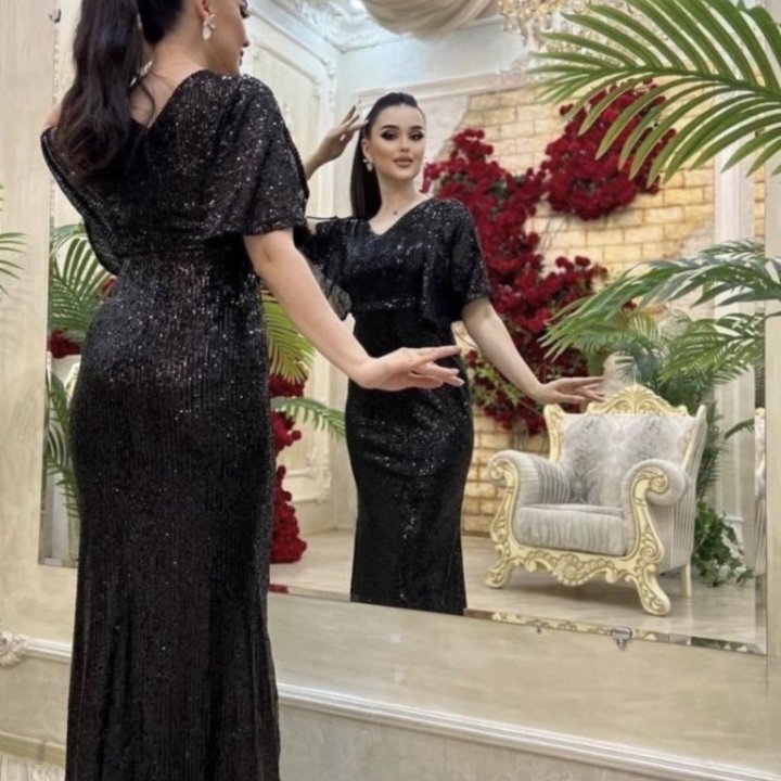 Вечерние платья