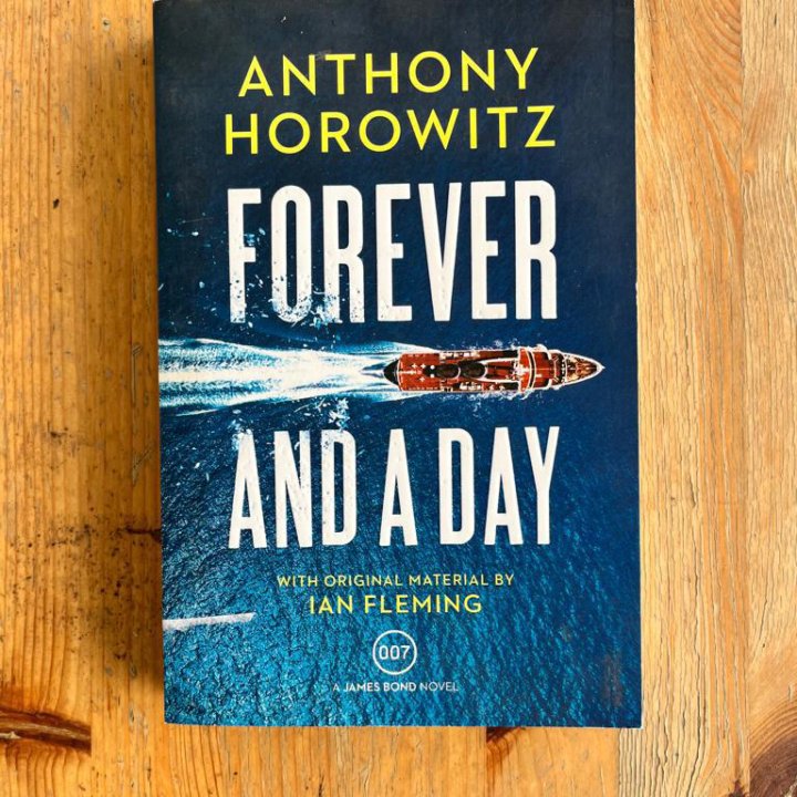 Книга на английском: Anthony Horowitz, Forever