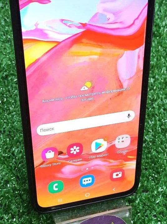 Мобильный телефон Samsung Galaxy A70 128Gb