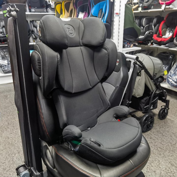 Автокресло Cybex Solution Z I-Fix I-SIZE (15-36)