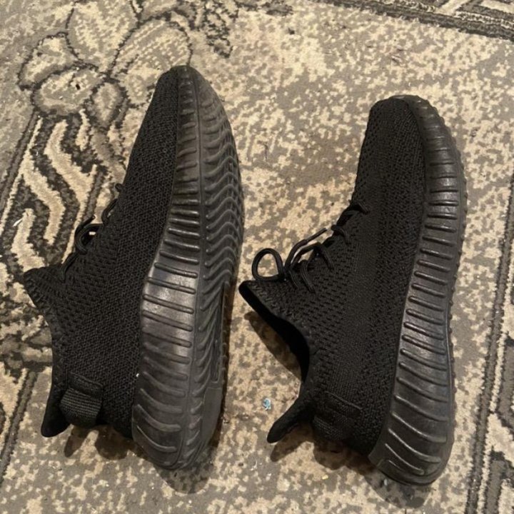 Кроссовки Adidas yeezy boost 350