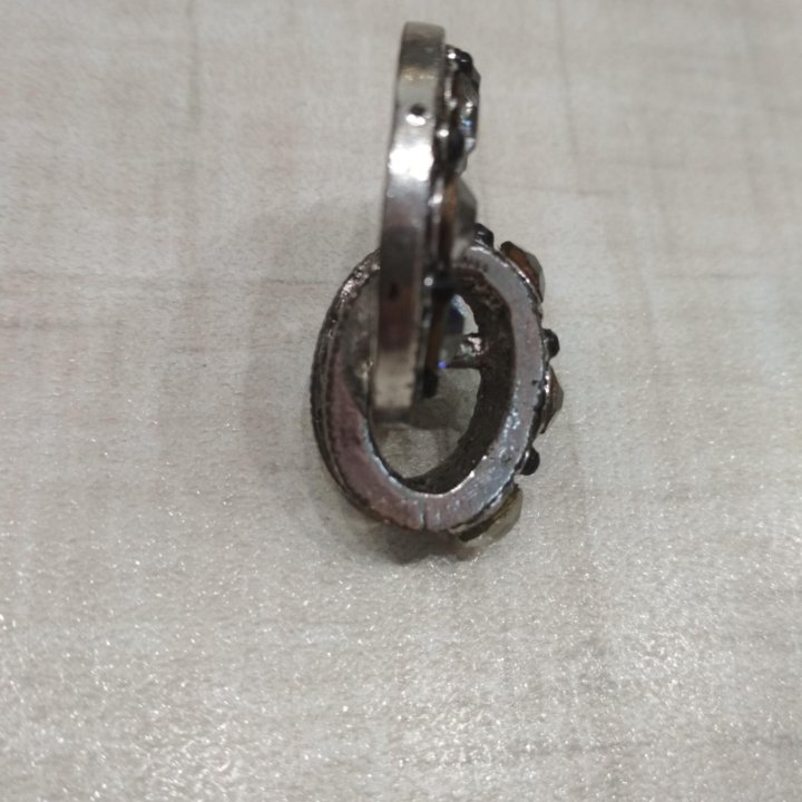 Подвеска крупная