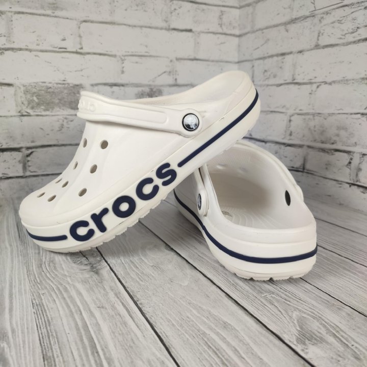 CROCS