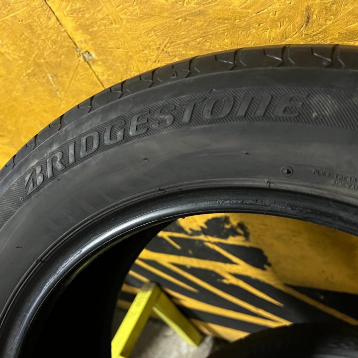 Летняя шина Bridgestone Turanza T001 R16 Япония 1ш