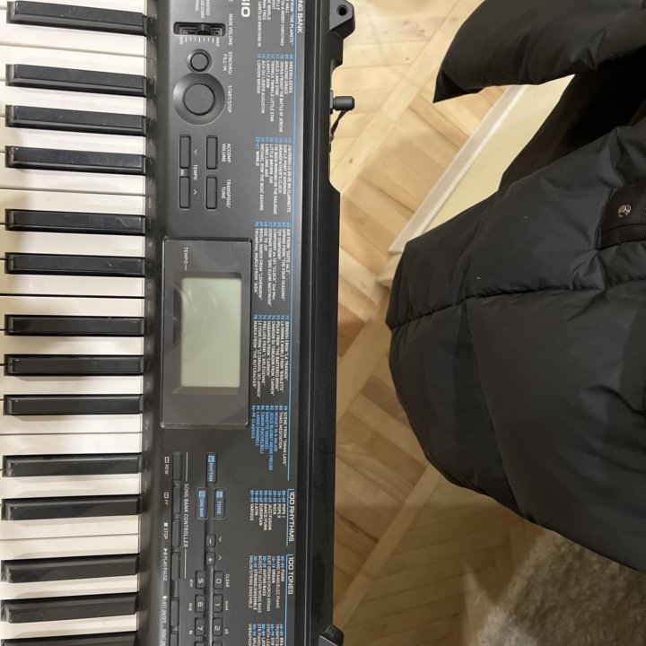 Синтезатор Casio