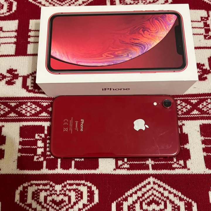 iPhone XR 128 Red