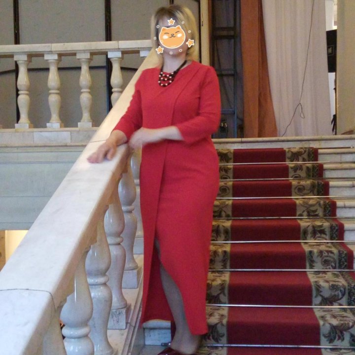 Платье женское вечернее 48 размер