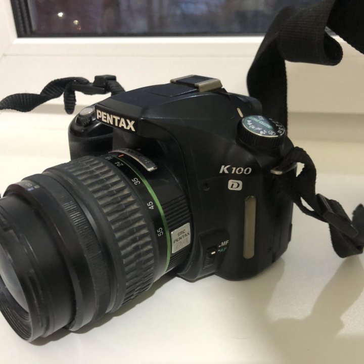 Зеркальный фотоаппарат Pentax