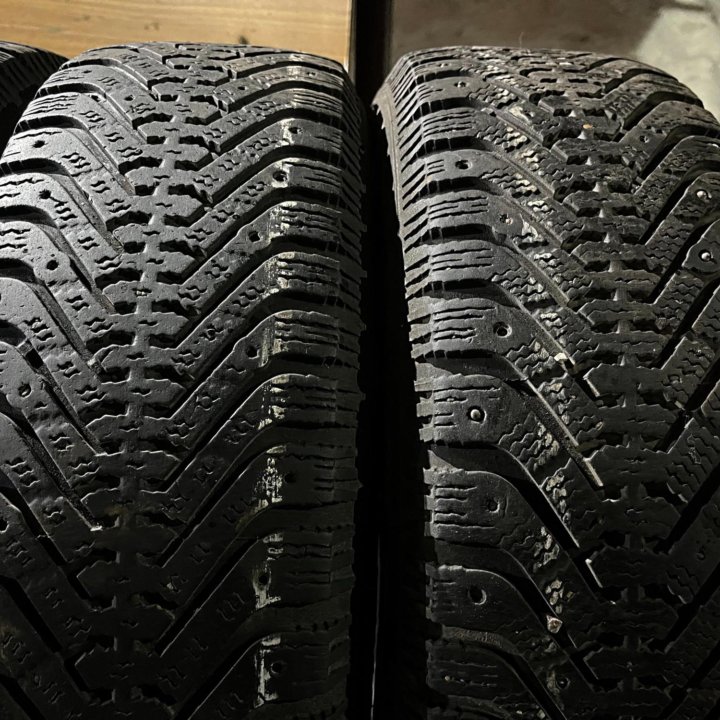 Зима Goodyear UltraGrip 500 185/65 R15 88T