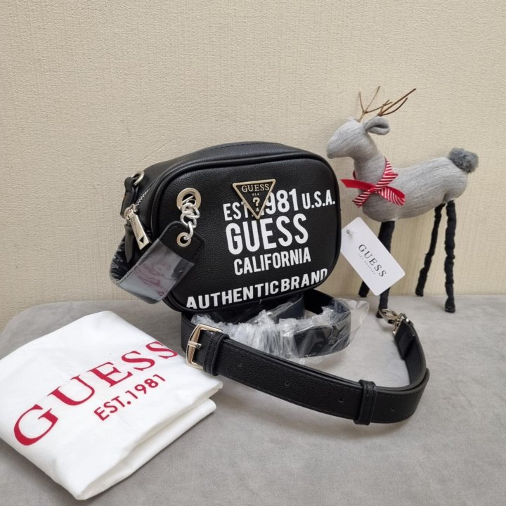 Сумка Guess crossbody новая кирпичик