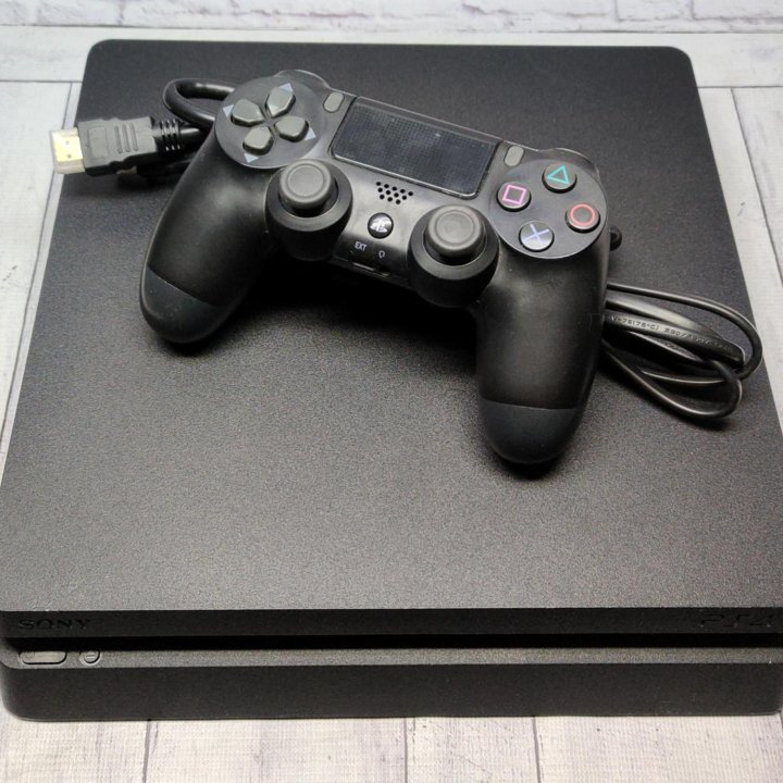 Sony PlayStation 4 slim, 3 ревизия, на гарантии