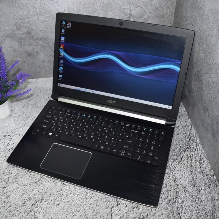 Игровой ноутбук acer на Core i5-7300HQ/ GTX 1050