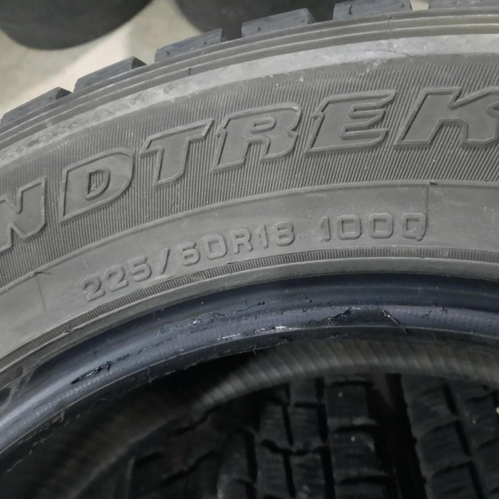 Dunlop 225/60/18, 4шт