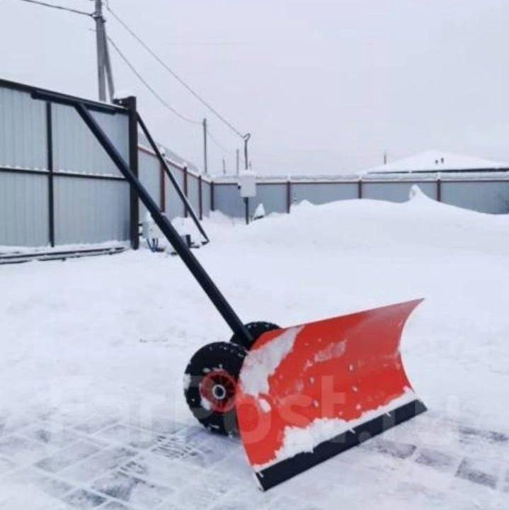 Поворотная лопата на колесах для уборки снега