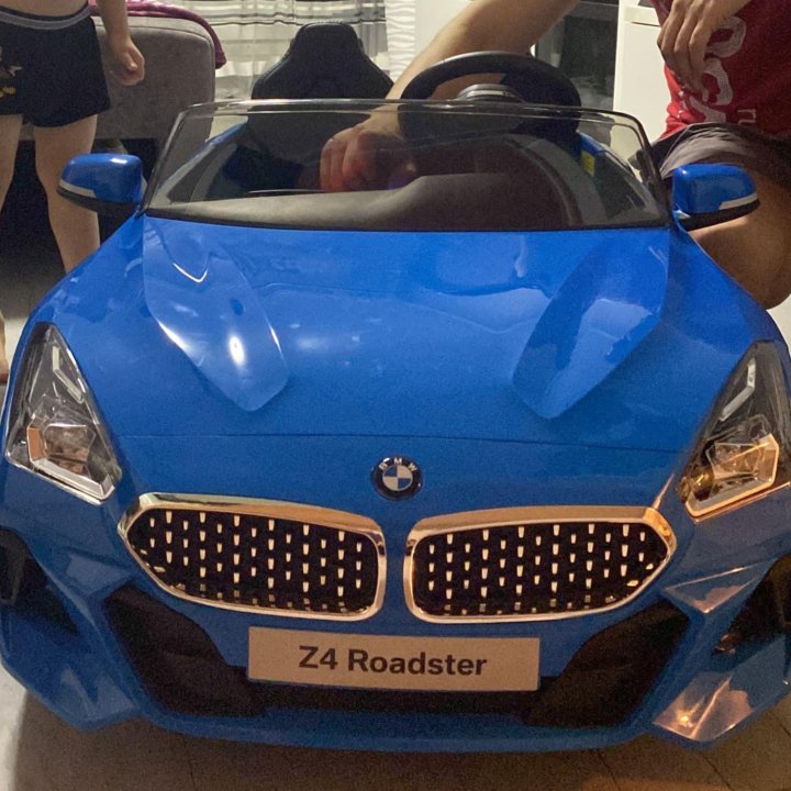 Электромобиль