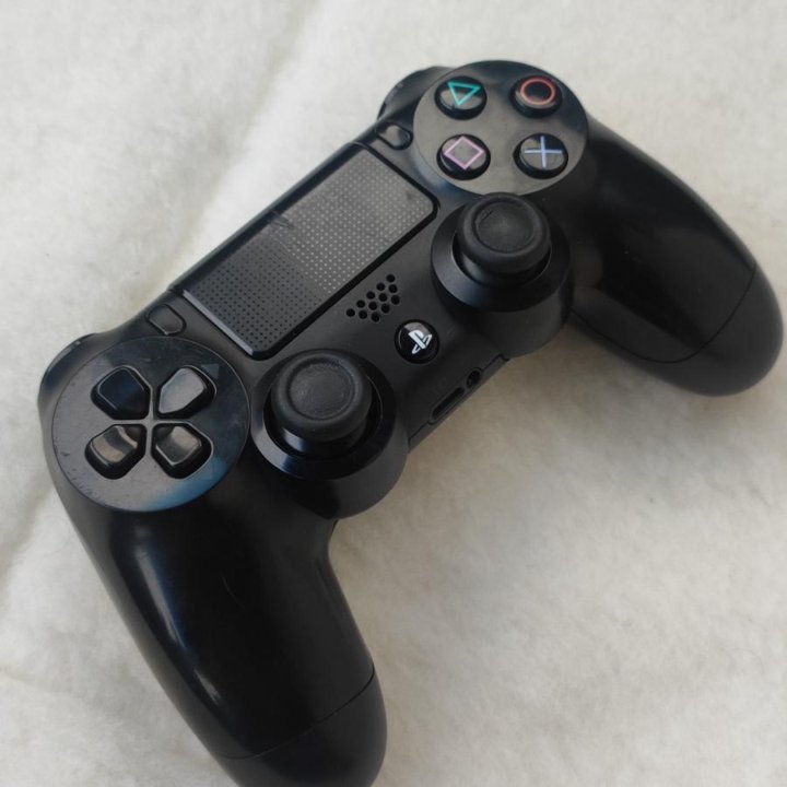 Геймпад беспроводной PlayStation DualShock 4