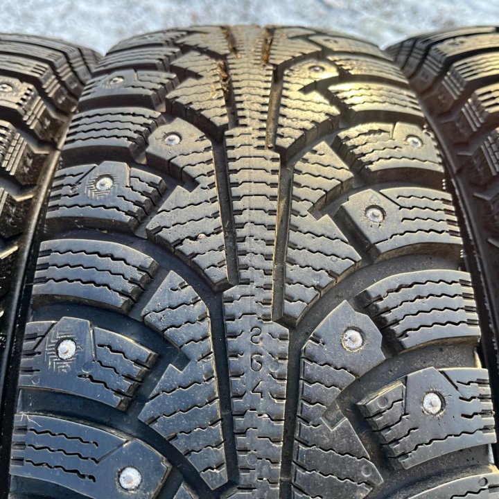 Зима Nokian Nordman 5 175/70 R13 Диски Spark