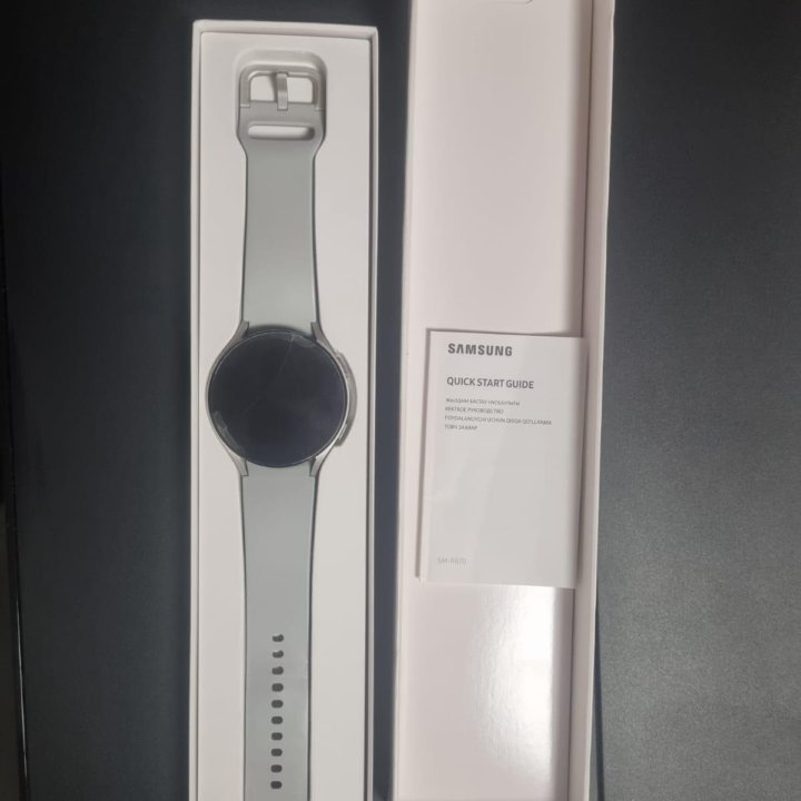 Умные часы Samsung Galaxy Watch 4, 44mm, серебрис