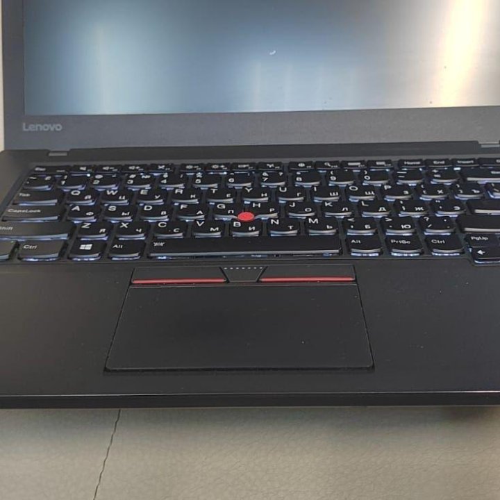 Lenovo thinkpad T460 CORE I5 6300u/8gb ram ddr4 /2