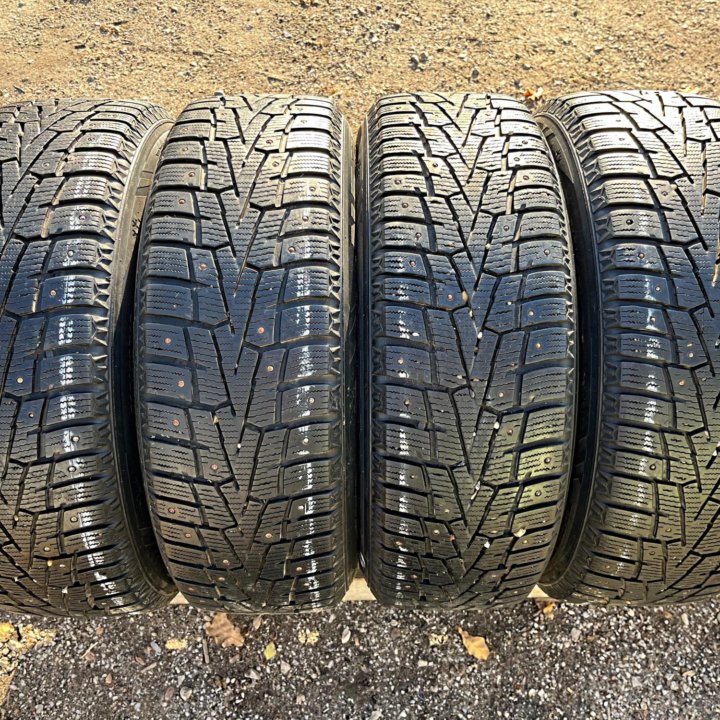 Зима Neхеn Winguard WinSpike 215/60 R16 99T