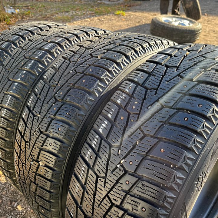 Зима Neхеn Winguard WinSpike 215/60 R16 99T