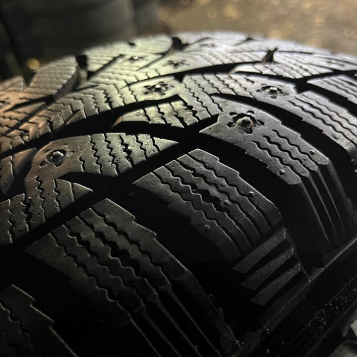 Зима Toyo 195/65 R15 + Диски VW Skoda 5x112 D57.1