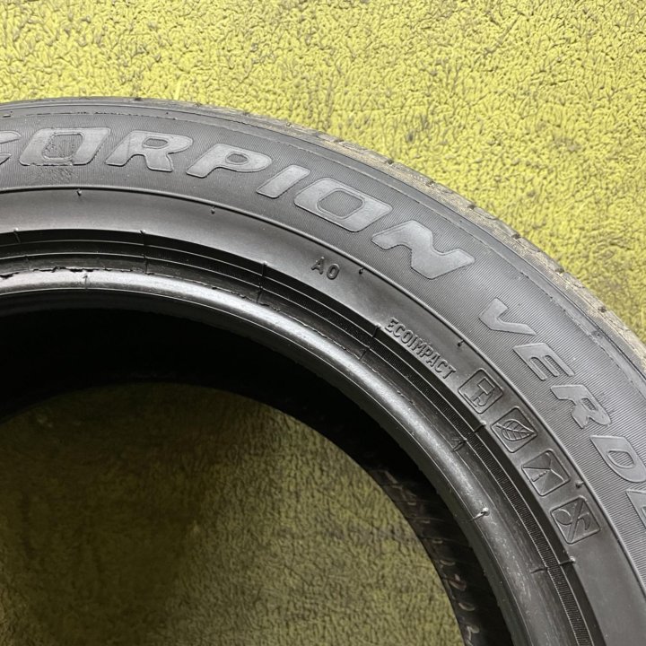 Pirelli scorpion Verde 235/55 R17 2шт