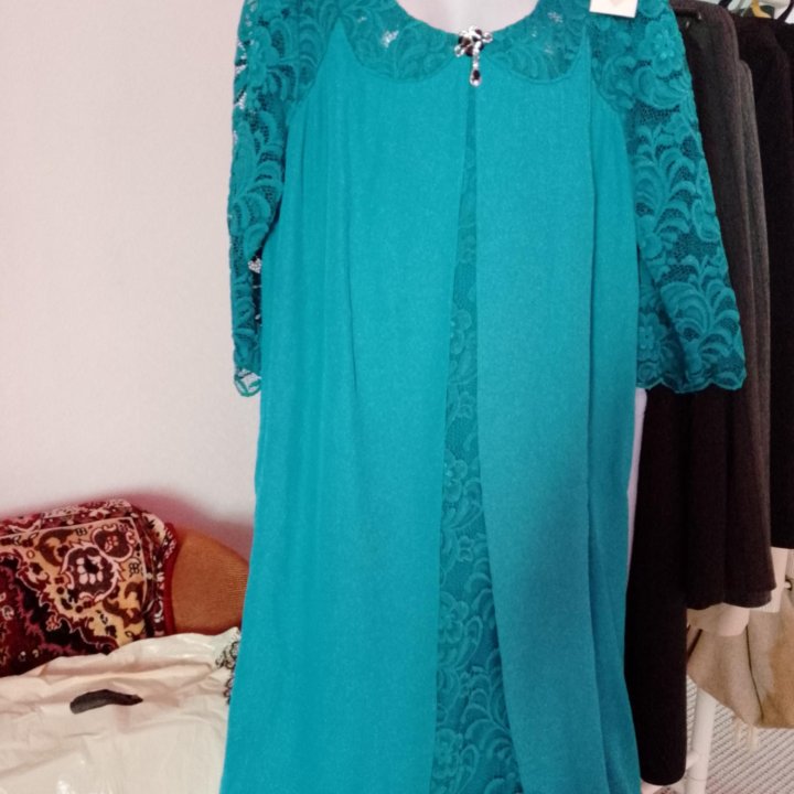 Платье вечернее