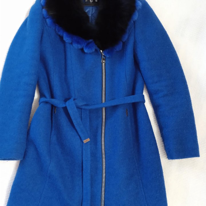 Пальто зимнее