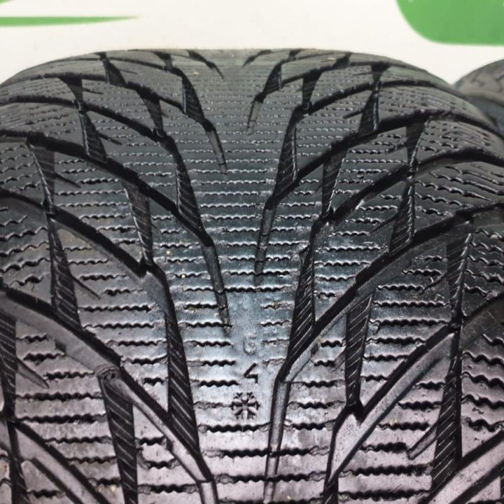 245/45 R18 Nokian Hakkapeliitta R2 3 шт