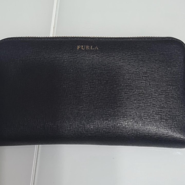 Женский кошелек Furla