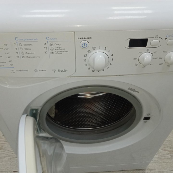 Стиральная машина Indesit 6кг