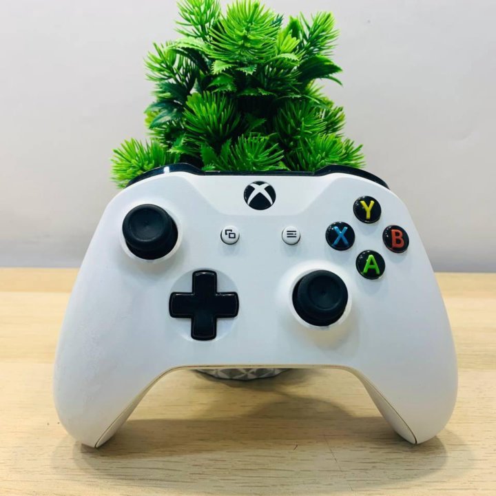 Игровая приставка Xbox One S 500 ГБ