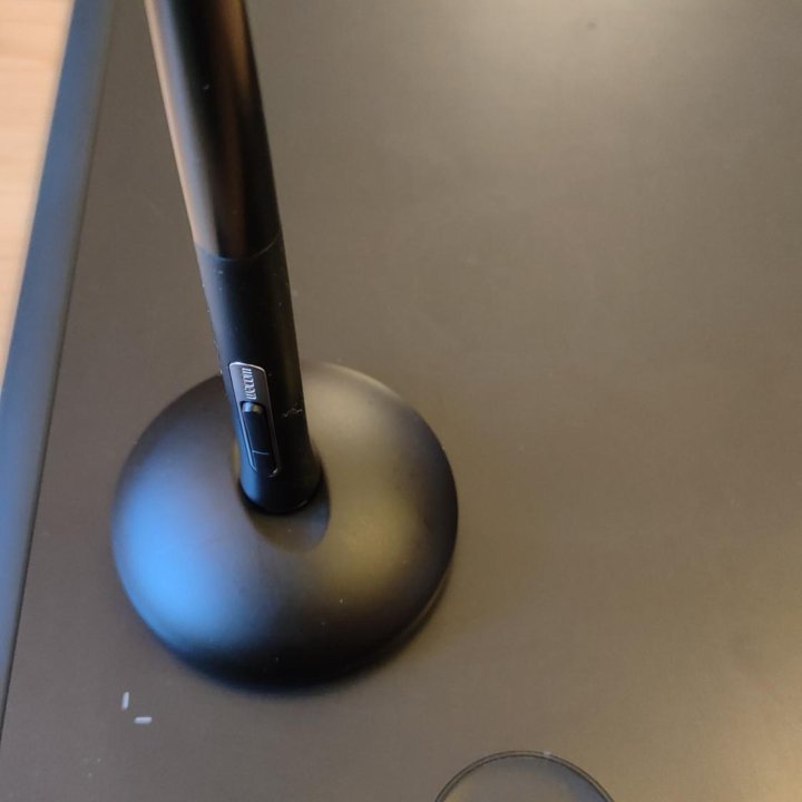 Графический планшет Wacom Intuos Pro PTH-66