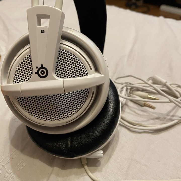 Наушники Steelseries siberia