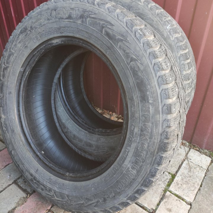 Шины Nokian 205/65R15