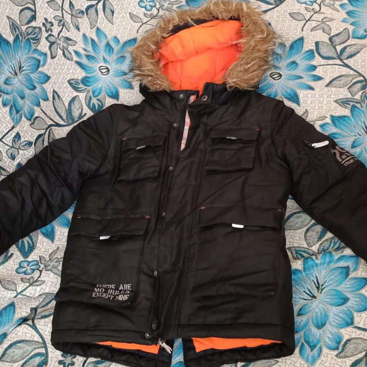 Зимняя куртка и полукомбинезон для мальчика